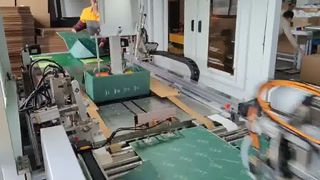 Машина для нанесения клея и сборки коробок
